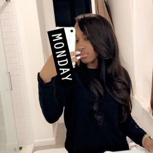 Meet your Posher, Laniya